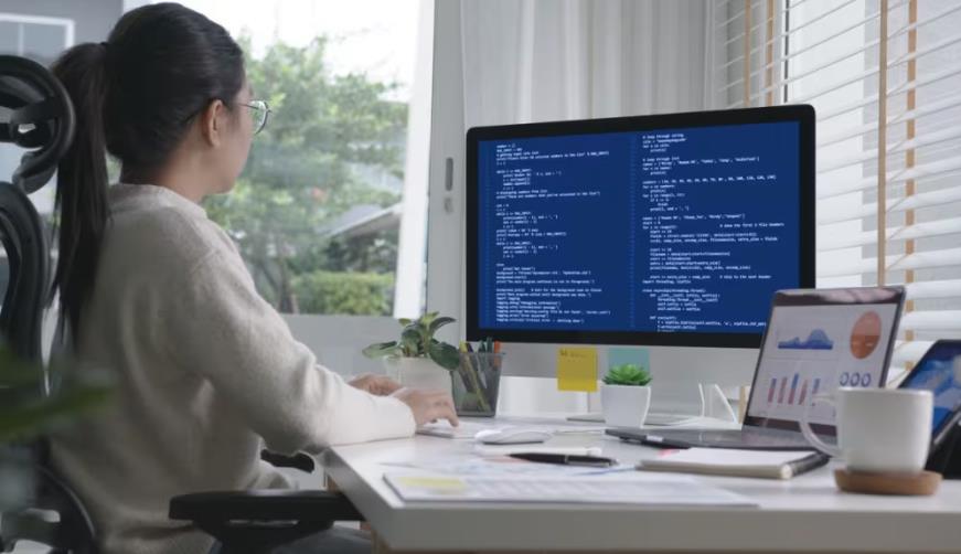 瑶海区企业数字化解决方案:机器学习赋能商业模式升级的核心路径